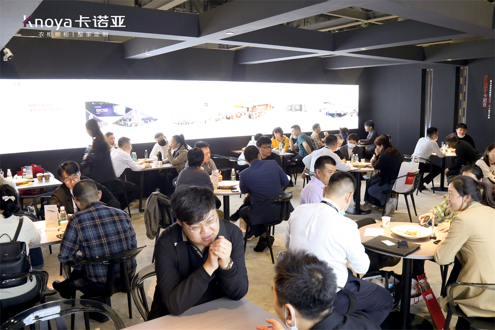 91香蕉污视频“四驅”並進亮相廣州定製家居展